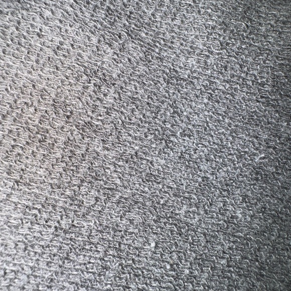 Alternative gray “On Lake Time' Hoodie” - Picture 8 of 9